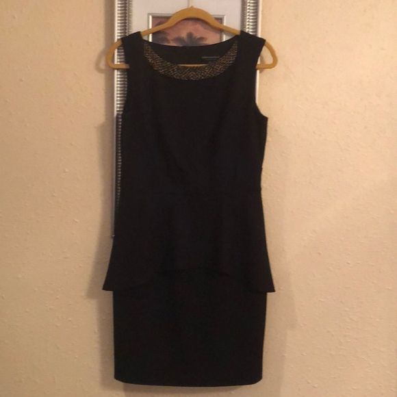 Elegant gorgeous dress - Picture 2 of 8